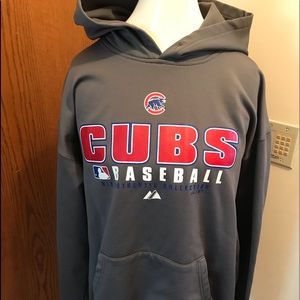 EUC Men’s Cubs hoodie in grey size Large